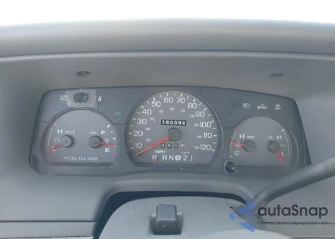 2004 Mercury Grand Marquis Gs из США, поврежденный, VIN 2MEFM74W84X652506